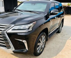 A venda Lexus LX570-s V8 novo G blindado smsc