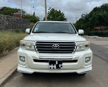 A venda Toyota Land Cruiser GXR Start diesel F mln