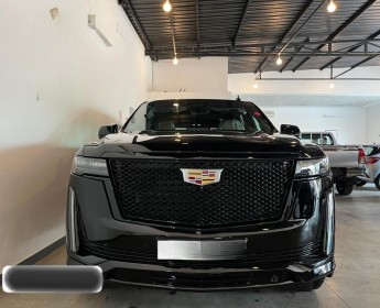 A venda Cadillac Escalade 2023 novo
