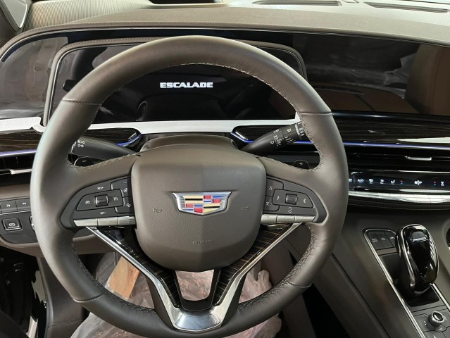 Cadillac Escalade 2023 novo