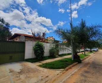 A venda Vivenda V3 fora do Condomínio, zona nobre, arrabalde da TV ZIMBO, Tala...