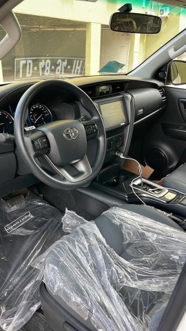 Toyota Fortuner 2023 00Km diesel ln