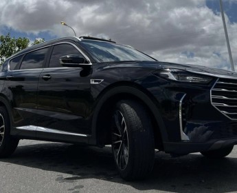 A venda Jetour X70 Plus 2022 novinho r3