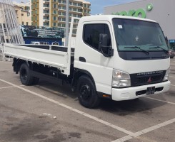 A venda Mitsubishi Canter
