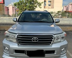 A venda Land Cruiser GXR V8 diesel 2015 lcr