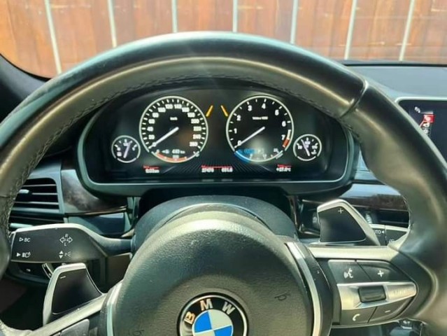 BMW X5 V8 2016 semi novinho G lcr