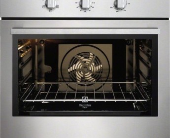 A venda Reparação, e manutenção de todo tipo de fornos eléctricos, e exaustore...