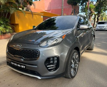 A venda Kia Sportage Start bem cuidado mln