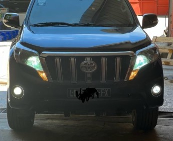 A venda Land Cruiser VX diesel Start 2014 F mln