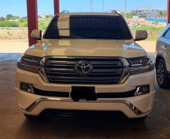 A venda Toyota Land Cruiser VXR branco G mln