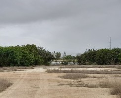 A venda Terreno de 9 hectares sito na via expressa