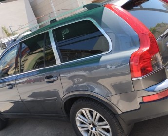 A venda Volvo Xc90 V8 C bem cuidado p
