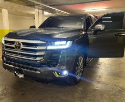 A venda TOYOTA LAND CRUISER VXR TWIN TURBO 2023 cr