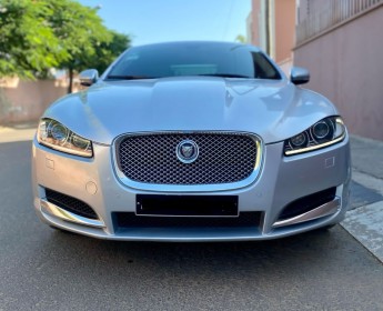 A venda Jaguar XF V6 Full option 2015 F j~3