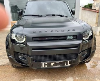 A venda Land Rover Defender novo i 3ln
