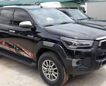 A venda Disponível Toyota Hilux 2023