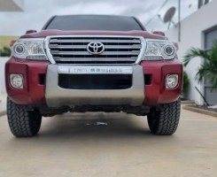 A venda TOYOTA LAND CRUISER VX V8