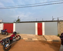 A venda Vivenda V3 No Zango 3 disponível