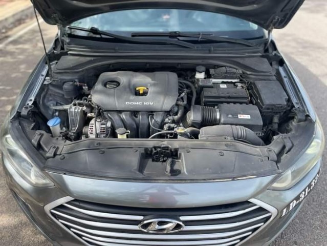 Hyundai Elantra 2019 I ln
