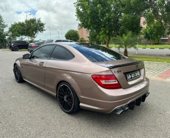 A venda Mercedes C63 Coupe full Option stnd