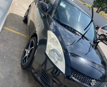 A venda SUZUKI SWIFT