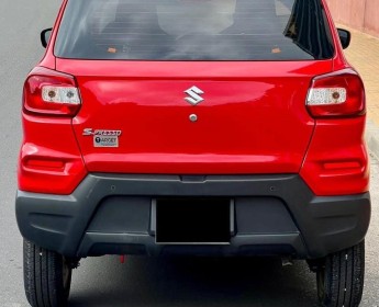 A venda Suzuki spresso automático