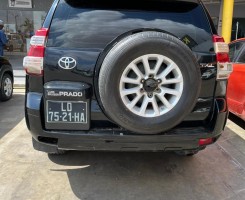 A venda Toyota Prado TXL Diesel bem cuidado mln
