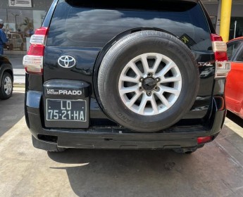 A venda Toyota Prado TXL Diesel bem cuidado mln