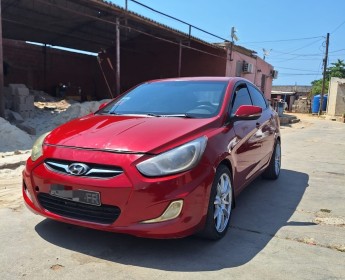 A venda HYUNDAI ACCENT MOTOR SELADO
