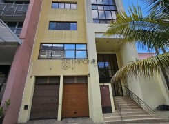 Prédio autónomo de 9 pisos, com escritórios e apartamentos do tipo T2 e T1, sito na Maianga, rua Amilcar Cabral.
