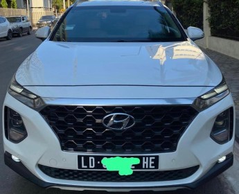 A venda HYUNDAI SANTA FÉ FULL 2022