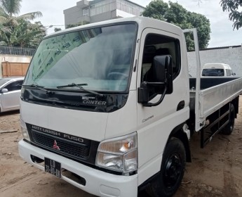 A venda Mitsubishi Canter