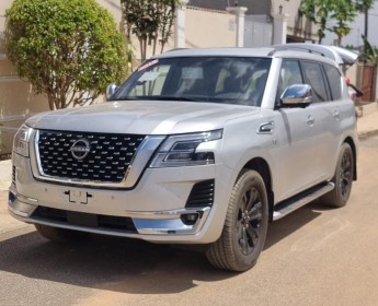 A venda NISSAN PATROL PLATINUM NOVO 2019