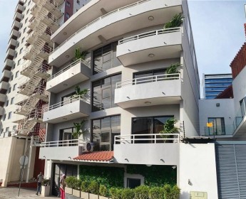 A venda Edifício residencial, no Centro da cidade, adjacente as Torres do Carm...
