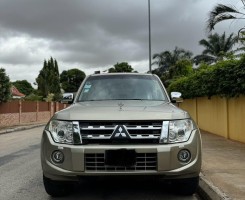 A venda Mitsubishi Pajero GLS V6
