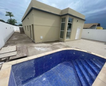 A venda Moradia T3 com piscina, no Condomínio Bem Morar, Patriota.