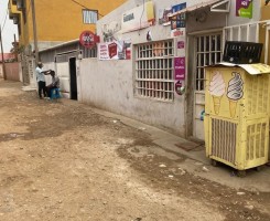 A venda Moradia T3 com anexo, na Gamek, rua do Hotel Fleuma.