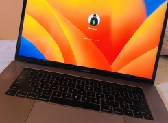 Anúncio Apple MacBook Pro 15