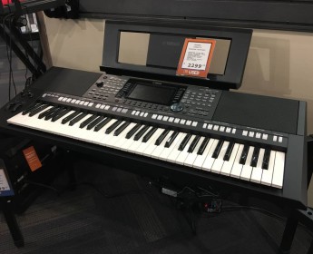 A venda Yamaha Genos,Yamaha Tyros5,Yamaha PSR Sx 700,Korg PA4XWHATSAPPCHAT:+1(...