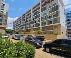 A venda Apartamento T3, no Condomínio Dolce Vita, Talatona.