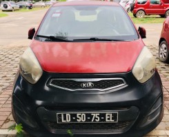 A venda KIA PICANTO 1.0