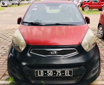 A venda KIA PICANTO 1.0