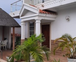 A venda Vivenda V4 com anexo e piscina, Kero Kilamba, defronte ao Ponto One, r...