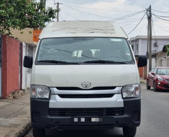 A venda Toyota HIACE