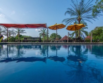 A venda Hotel de 3 hectares beira ao rio Zaire serviços