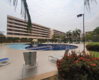 A venda Apartamento T3+, no Condomínio Noblesse, Talatona.