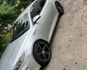 A venda KIA K5