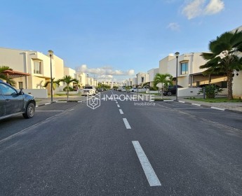 A venda Excelente Vivenda V3 com piscina, no Condomínio Dalm Residencial, Tala...