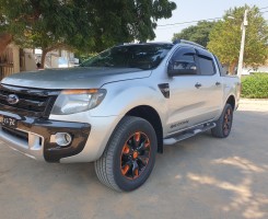 A venda Ford ranger wild track 3.2