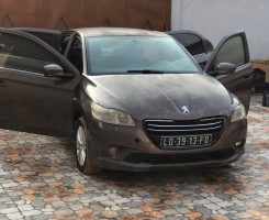 A venda Peugeot 301